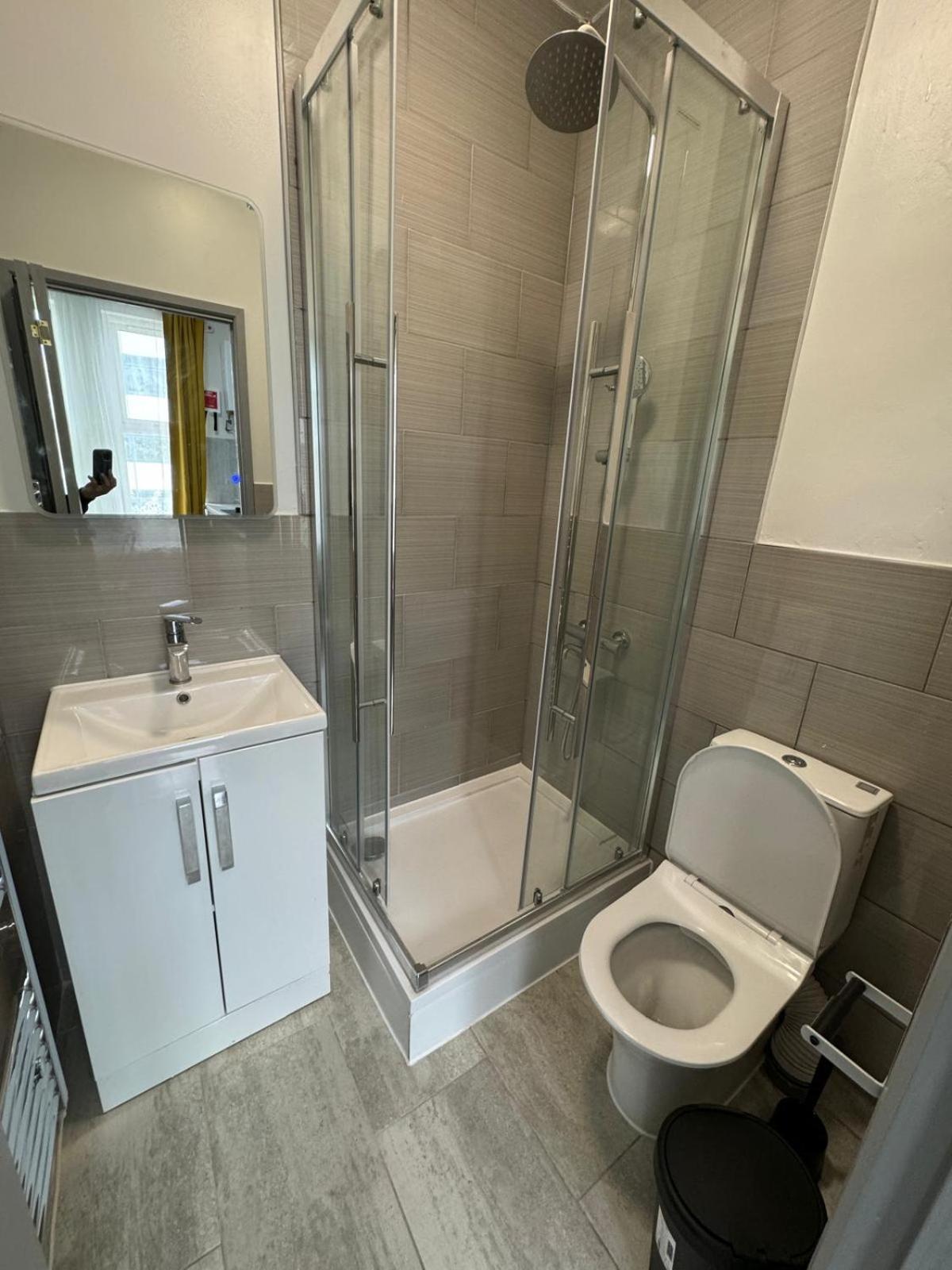 Willesden Green Budget Guesthouse لندن المظهر الخارجي الصورة